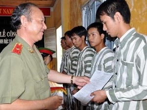 การลดโทษ อภัยโทษก่อนกำหนดในโอกาสวันที่๓๐เมษายน